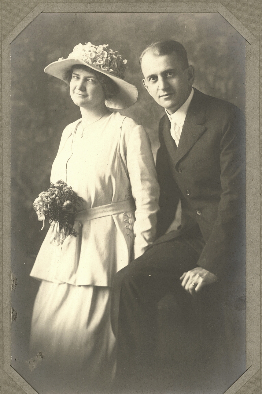 Adolf and Augusta [Rasch] Hake (1919)